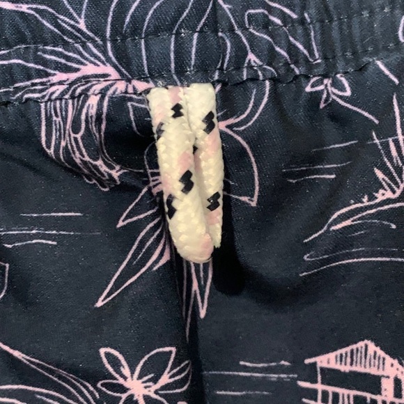 Goodfellow & Co Men's 7" Parrot Scenic Swim Trunks Medium - Picture 6 of 9